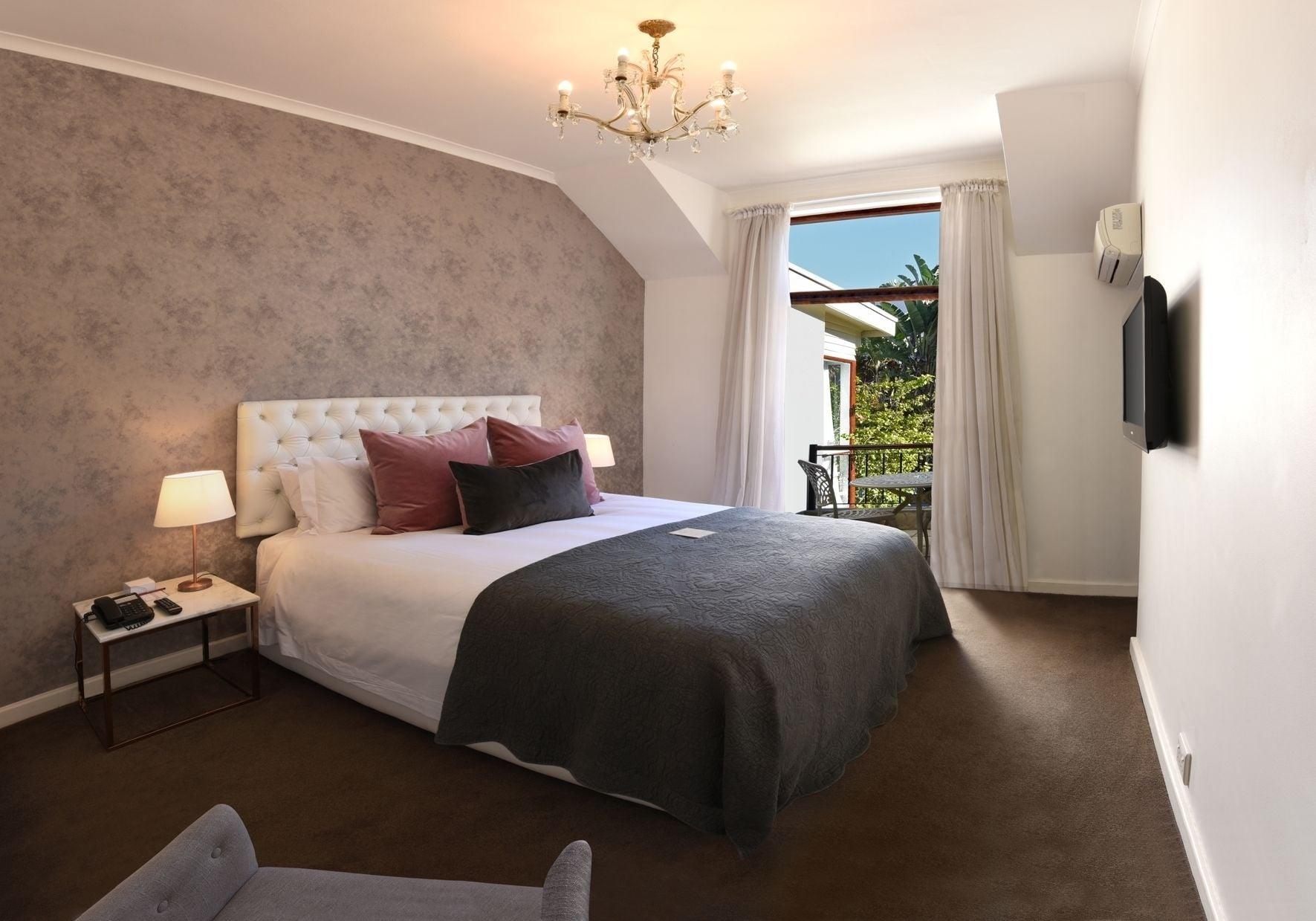 The Clarendon - Fresnaye Cape Town